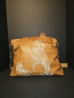 Embroidered Tan Leather Shoulder Bag with Detachable Strap